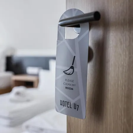 ベッド・アンド・ブレックファスト U7