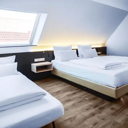 U7 Alojamento de Acomodação e Pequeno-almoço Metzingen (Tubingen)