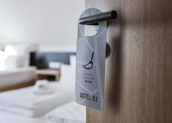 ベッド・アンド・ブレックファスト U7